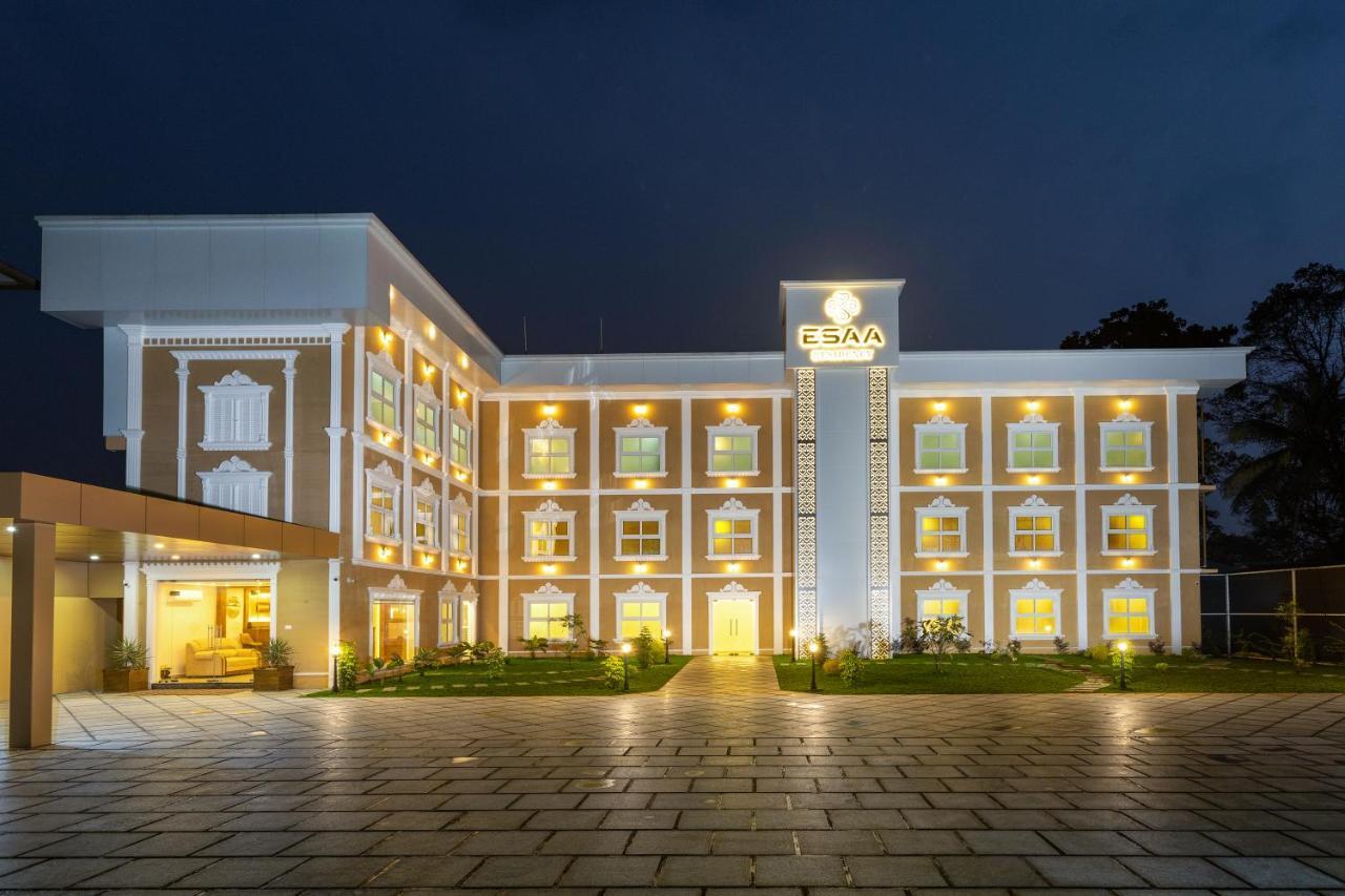 Esaa Airport Hotel Kochi Εξωτερικό φωτογραφία